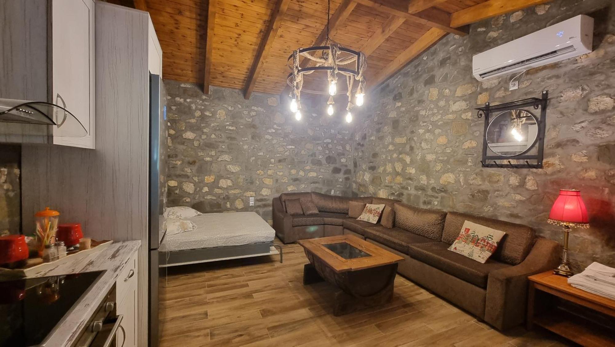 House With Big Garden And Barbeque In Nature Vourgareli 外观 照片