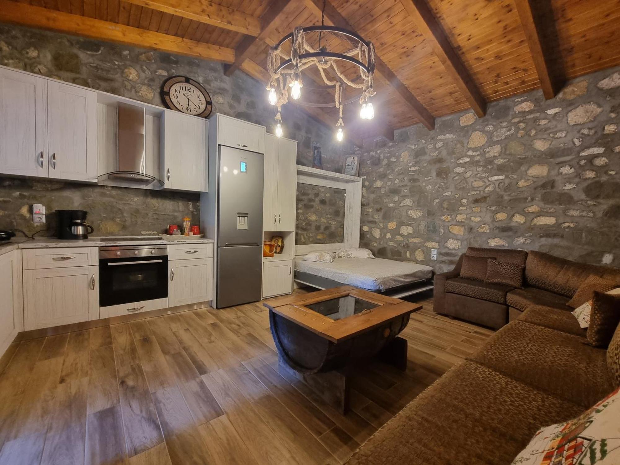 House With Big Garden And Barbeque In Nature Vourgareli 外观 照片